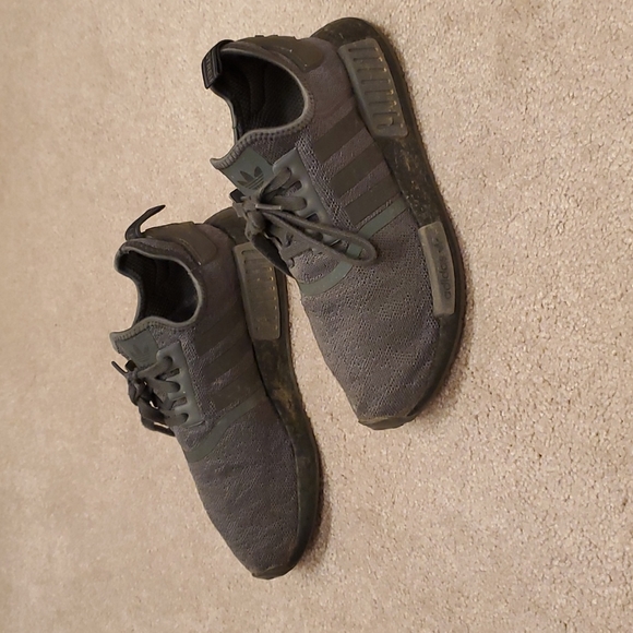 Adidas NMD R1 sneakers - Picture 1 of 4